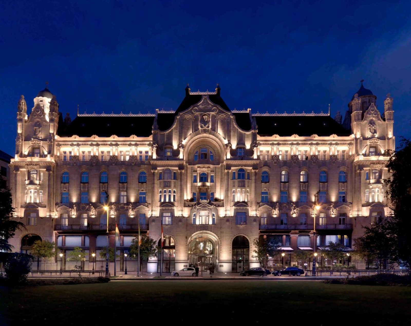 Four Seasons Hotel Gresham Palace Budapest — photo 2