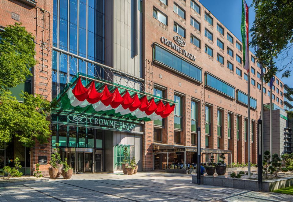 Crowne Plaza Budapest by IHG